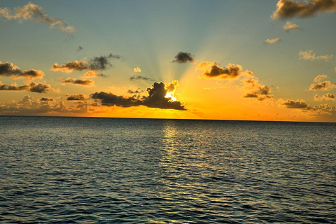 Noleggio barche private di lusso a Praslin, Seychelles