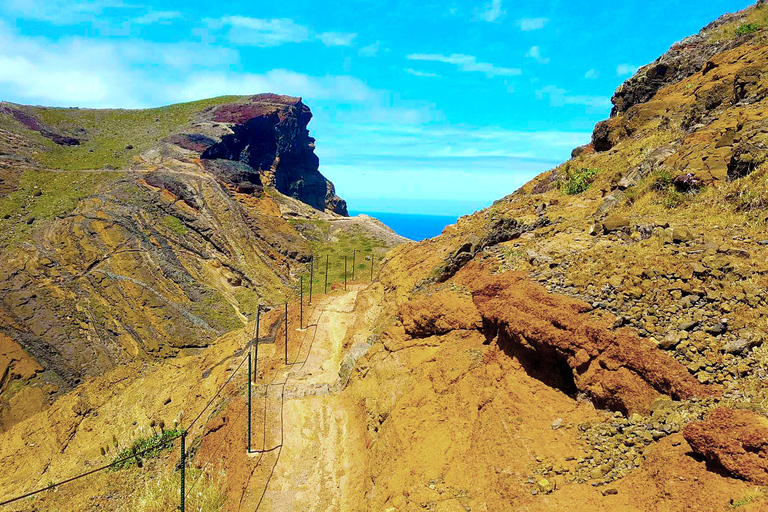 Ponta de São Lourenço / Caniçal: dagwandeling vanuit FunchalDesertas-eilanden: vulkaanwandeling over een dag vanuit Funchal