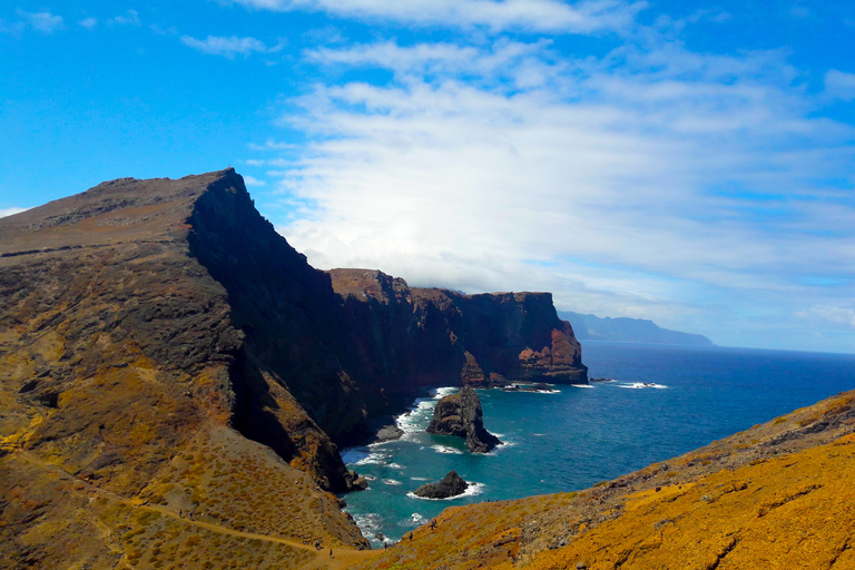 Ponta de São Lourenço / Caniçal: dagwandeling vanuit FunchalDesertas-eilanden: vulkaanwandeling over een dag vanuit Funchal