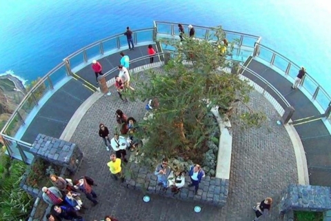 De Funchal: Skywalk d'une journée et visite de dégustation de vins de Madère