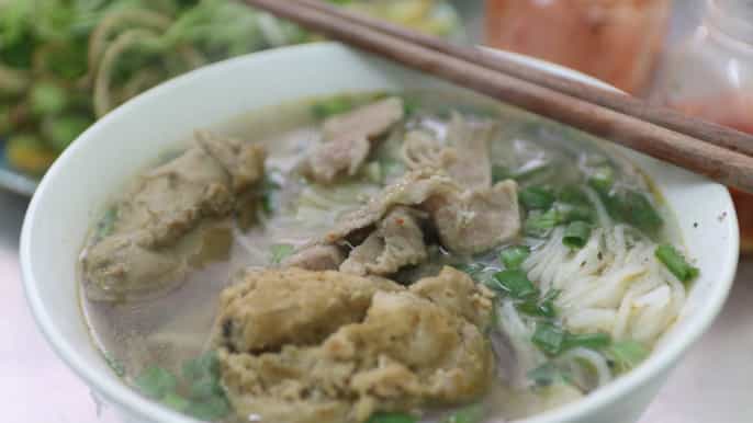 hue 5hour street food tour by motorbike