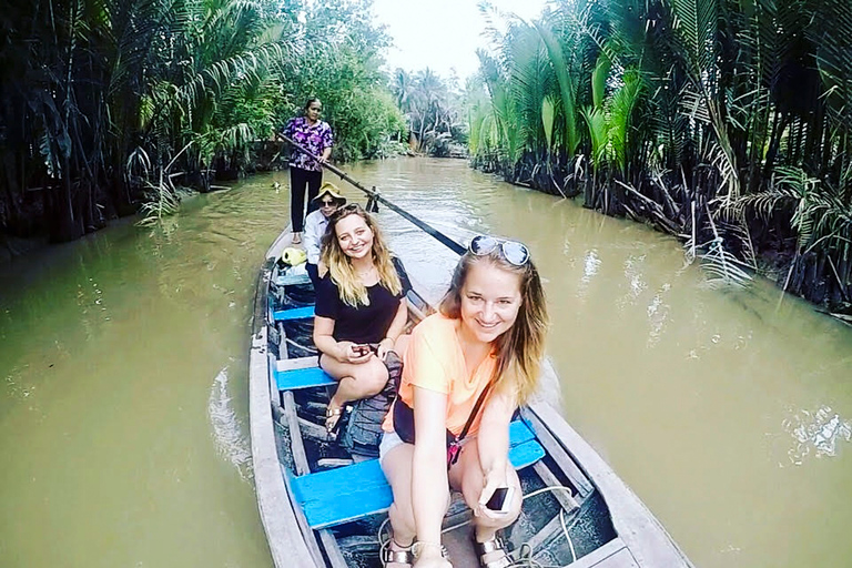 HCMC: Cu Chi Tunnels &amp; Mekong Delta VIP Limousine Bus TourVIP Group Tour