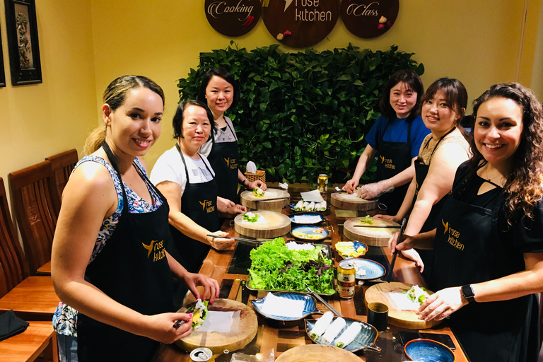 Hanoi: clase de cocina en una villa local con recorrido por el mercado