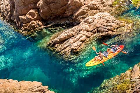From Barcelona: 8-Hour Costa Brava Kayak and Snorkel Tour