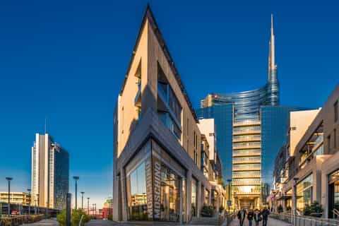 Porta Nuova Walking Tour and Italian Food Tasting