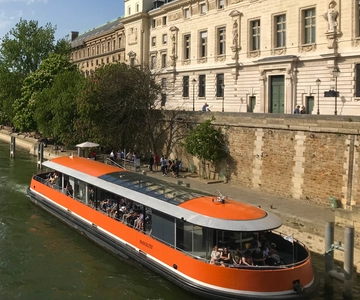 Paris: Seine River Panoramic Cruise