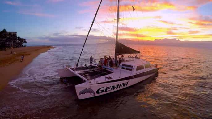 maui 2 hour sunset sail with open bar and appetizers