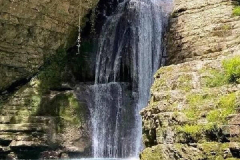 Alanya: Passeio 3 em 1 pelas cachoeiras de Sapadere, Dim Stream e Dim CaveO ingresso para a caverna não está incluído.