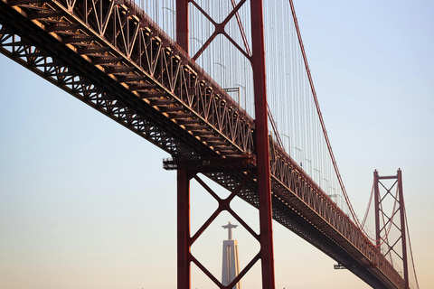 里斯本：独家黄金时段日落巡航里斯本独家日落之旅：黄金时刻倒影巡航