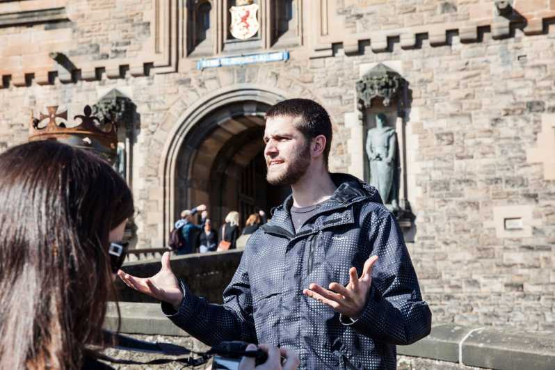 Castelo de Edimburgo: Tour guiado com guia ao vivo