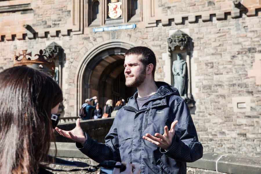 Schloss Edinburgh: Führung ohne Anstehen