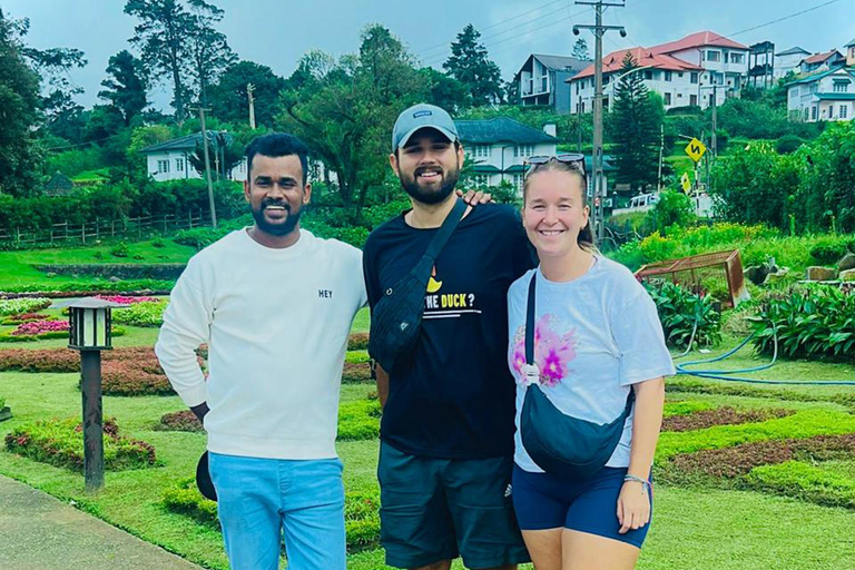 From Kandy to Nuwara Eliya & Moon Plains – Tuk‑Tuk Day Tour From Kandy: Moon Plains Highlands Viewpoint Experience