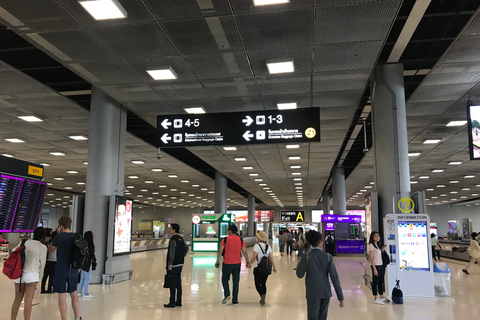 Bangkok Suvaanabhumi Airport: Fasttrack Immigration ServiceSnabbkö vid VIP-ankomst