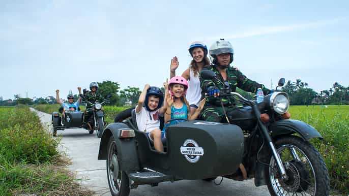 hoi an halfday tour in a motorbike sidecar
