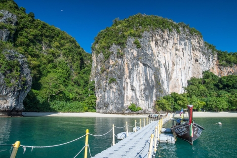 Krabi : plongée en apnée et repas aux îles Hong en bateauDe Krabi à l’île Hong en hors-bord