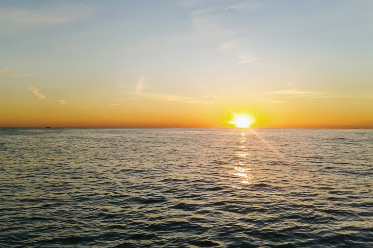 Malaga: Catamaran Sailing Trip with Sunset OptionSunset with Glass of Cava