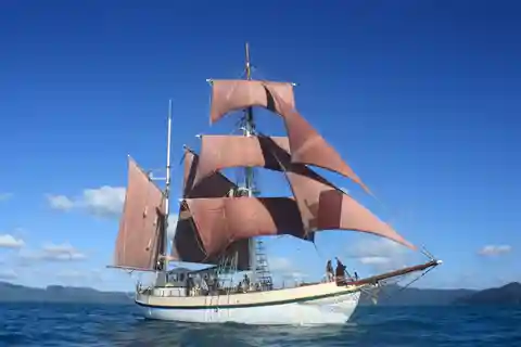 Sydney, Sydney Harbour Sydney Harbour Tall Ship Valskådning och segling