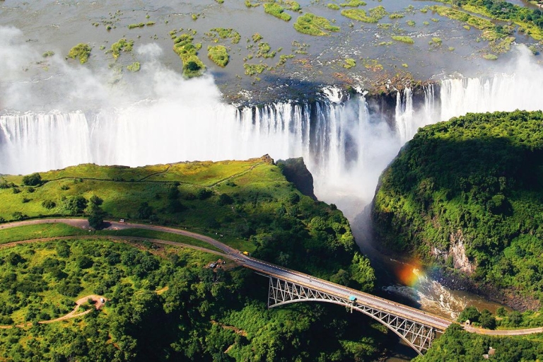 Victoria Falls: privérondleiding door de watervallenVictoria Falls: 2,5 uur durende rondleiding