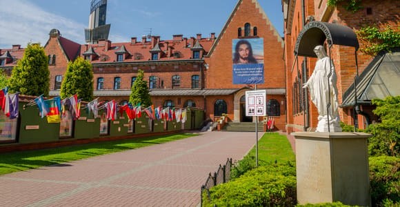 From Krakow: Wadowice & Sanctuary of Divine Mercy Tour