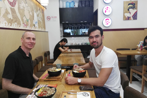 Shanghai: tour in bici classico di un&#039;intera giornata con un pranzo autentico