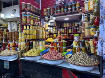 Visite street food avec un guide local au départ du Café Argana