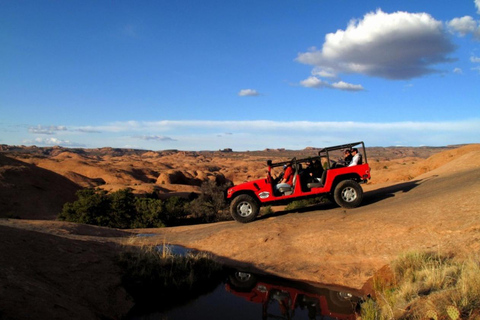 Moab : Hells Revenge Hummer AdventureMoab : Aventure Hummer Hells Revenge avec prise en charge