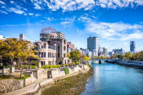 Hiroshima & Miyajima: History, Beauty, and Iconic Views