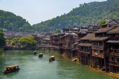 Zhangjiajie: Fenghuang Ancient Town Cruise Ticket & Transfer Tuo River Night Cruise E-Ticket