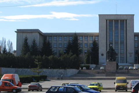 Bucharest: Communist Bike Tour