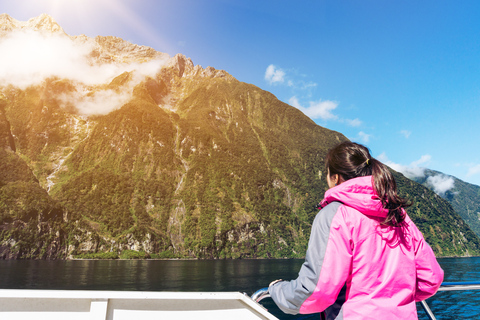 From Queenstown: Milford Sound Premium Day Tour and Cruise Milford Sound Premium Day Tour and Cruise from Queenstown