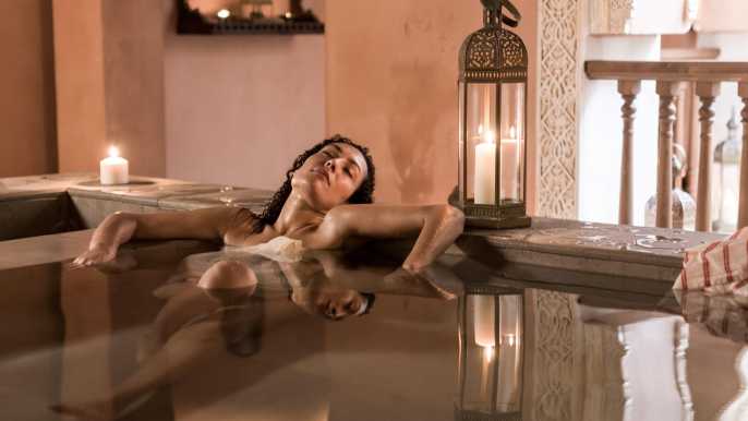 From Malaga: Hammam Bath, Kessa and Relaxing Massage Tour