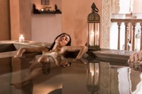 Malaga, Hammam al Ándalus Entry Ticket met massage - Housity