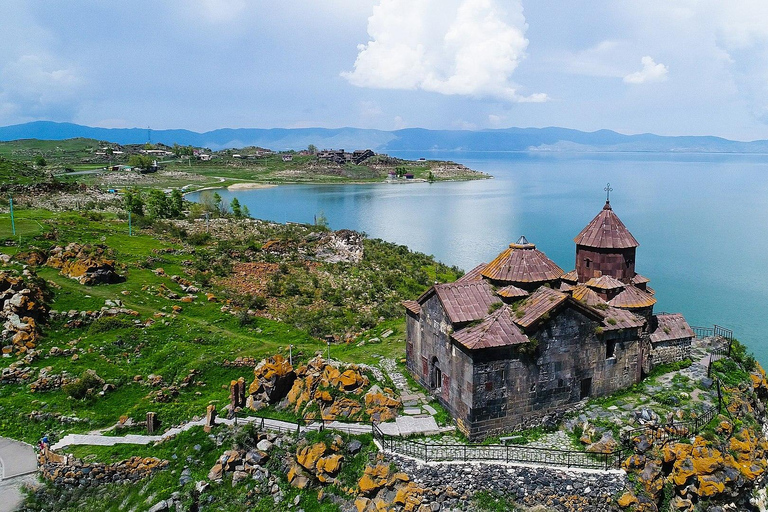 Yerevan: Tsaghkadzor, Lake Sevan, and Cheese Tasting Tour