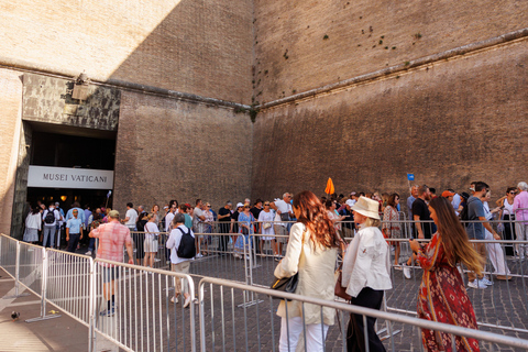 Roma: Museos Vaticanos y Capilla Sixtina: Visita divertida con entrada