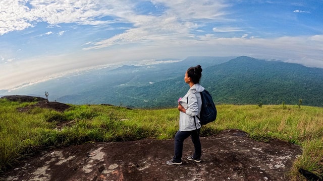 PhnomPenh: 2 Day Trekking & Camping to Mt. Knang Phsar