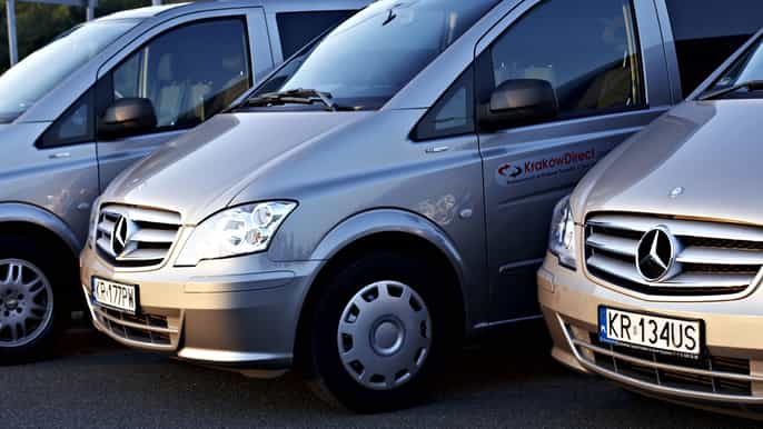 warsaw modlin airport private economy transfer