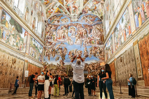 Roma: Tour pelos Museus do Vaticano, Capela Sistina e São PedroTour do Vaticano e da Capela Sistina em italiano sem a Basílica