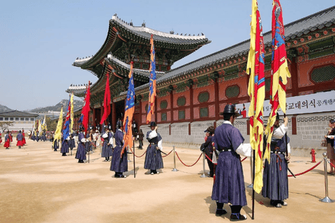 Seoul: Gyeongbok Palace, Insadong & N Seoul Tower [Morning Tour] Gyeongbok Palace, Insadong