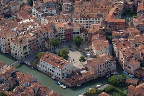 Veneza: Passeio a pé pelo gueto judeu e opção de passeio pela sinagogaExcursão a pé para grupos pequenos do gueto em inglês