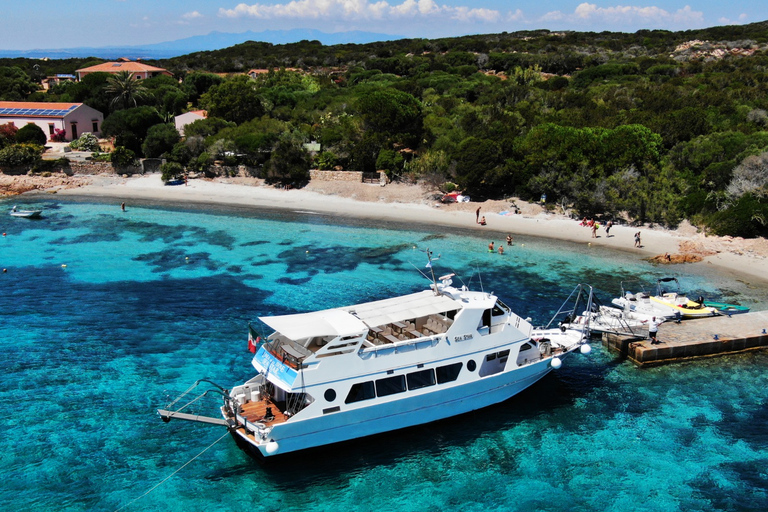 Ab Palau: Tagestour zu den La Maddalena-Inseln mit dem BootVon Palau aus: La Maddalena Inseln Ganztägige Bootstour 2