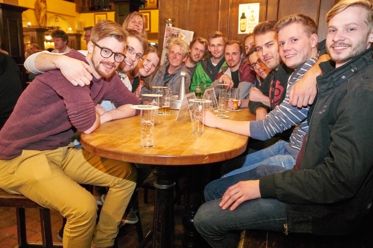 Keulen: Kölsch bier en brouwerijtour van 2 uurKölsch bier en brouwhuizen tour van 2 uur in Duits