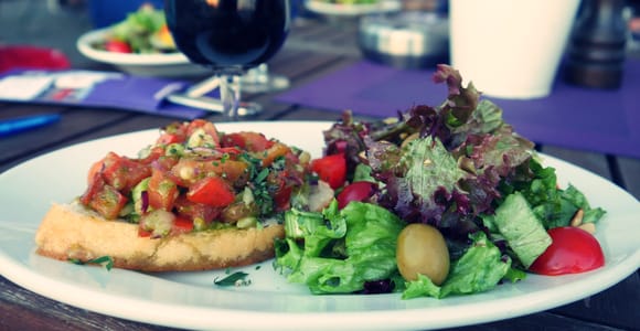 Hamburg: Elbphilharmonie Plaza und HafenCity Foodtour