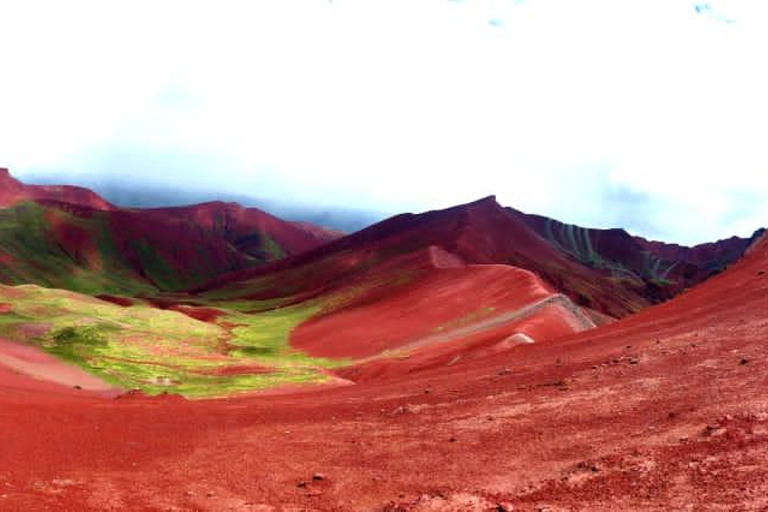 Caminhada na Montanha Arco-Íris e no Vale Vermelho - Grupo pequenoCusco: Caminhada na Montanha do Arco-Íris e no Vale Vermelho com almoço