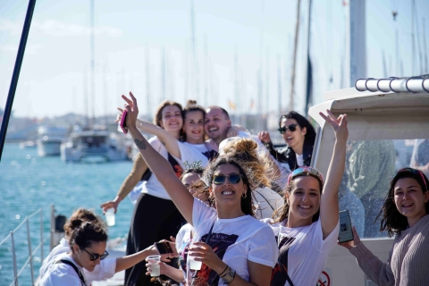 Valence : Catamaran Party BoatValence : Fête sur un catamaran avec musique et boissons