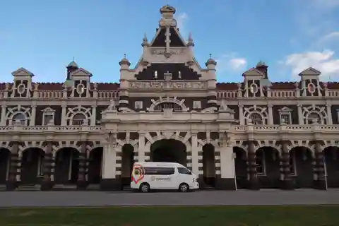 Dunedin City & Coast Views 3-Hour Small-Group Tour