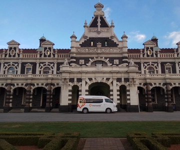 Dunedin City & Coast Views 3-Hour Small-Group Tour