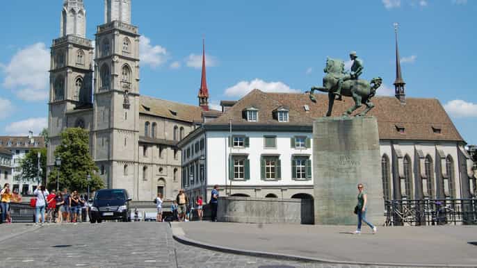 zurich in a nutshell guided sightseeing walk