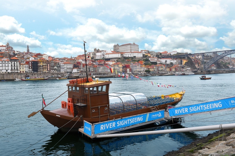 Oporto: bus turístico, crucero por el río y visita a bodegaTicket de 24 horas para el autobús turístico