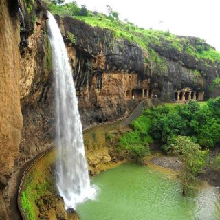 Aurangabad: excursión privada de un día a las cuevas de Ajanta y Ellora