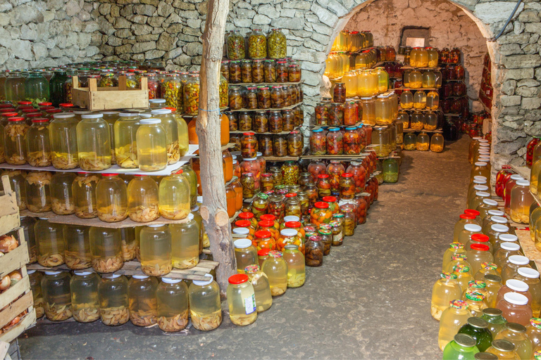 The Authentic Taste of Moldova - Tour in Italian
